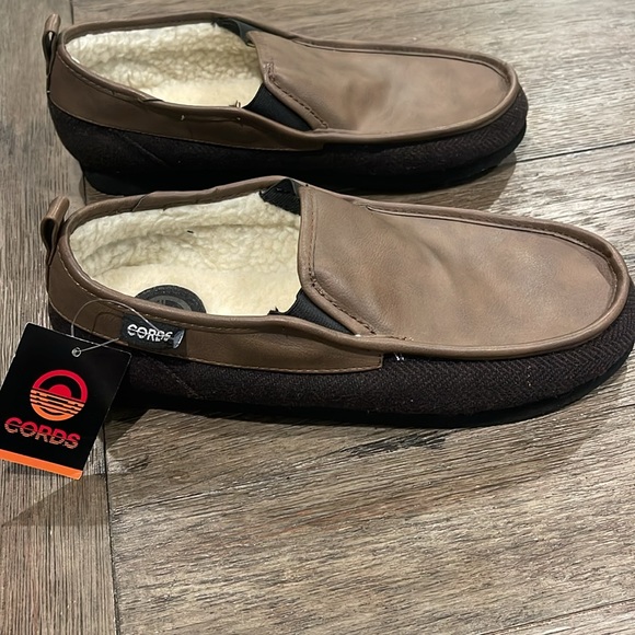 Slip on Cords NWT - Picture 2 of 5